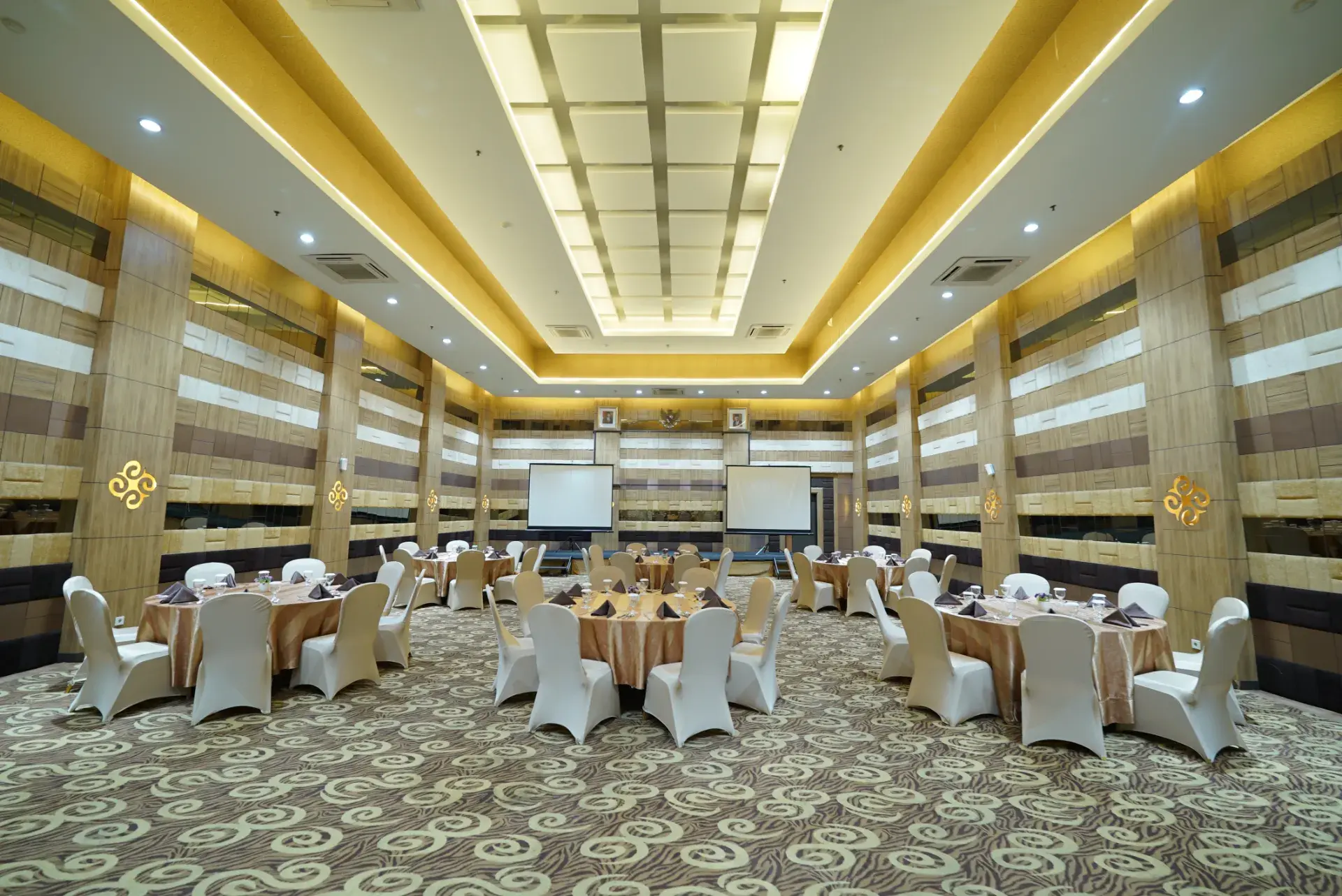 Silver Wedding at Grand Tjokro Jakarta